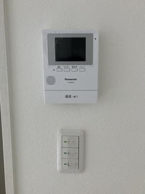 モニター付きインターホン
